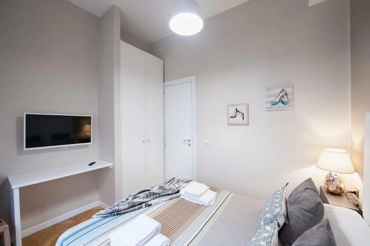 Grandapartments Via Merliani Napoli Apartment Naples