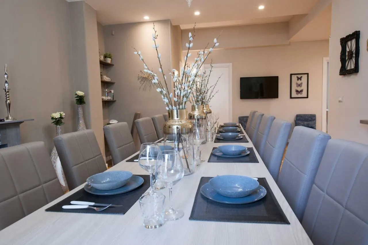 Apartment Grandapartments Via Merliani Napoli