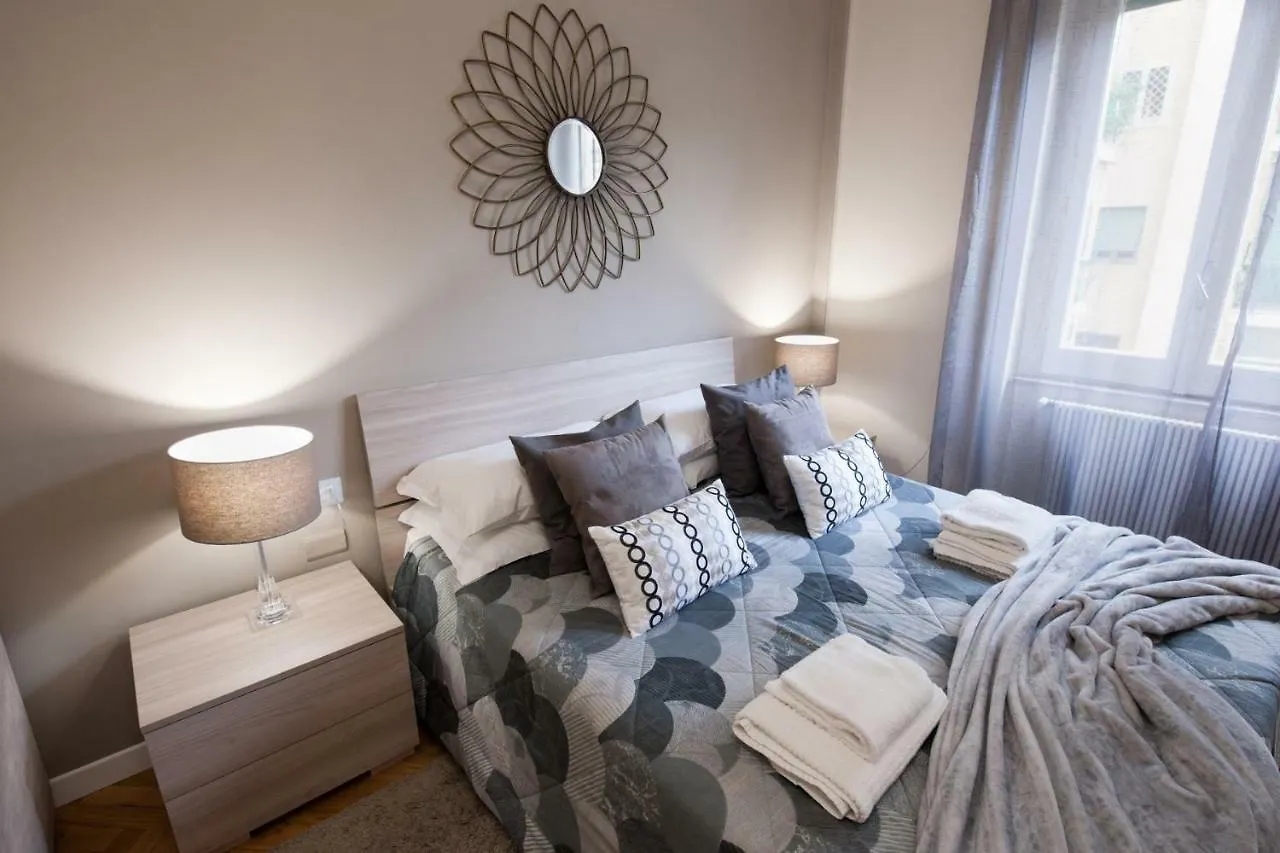 Grandapartments Via Merliani Napoli Naples